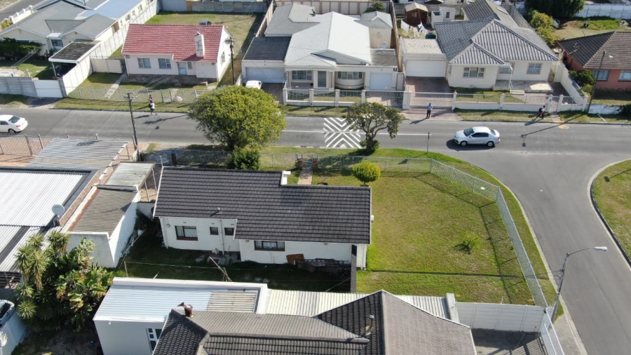 3 Bedroom Property for Sale in Belthorn Estate Western Cape